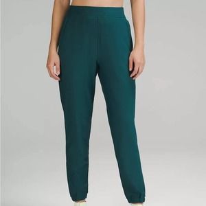 II NWT Lululemon Adapted State High-Rise Fleece Jogger